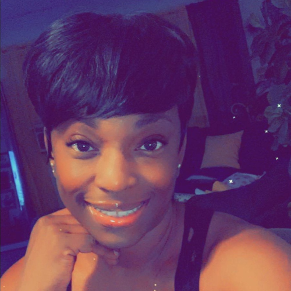 Meet your Posher, Nyree